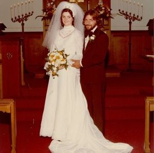 Meet your Posher, Sharon